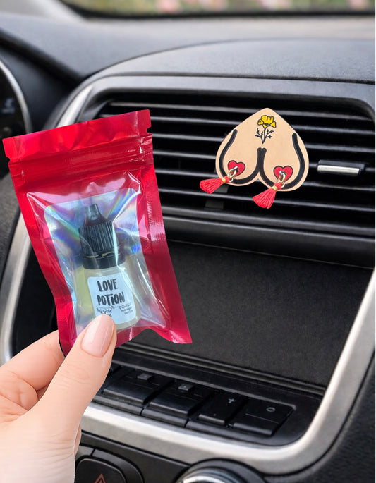 Red Poppy Bewbie Tassel 2pc piece Gift Set